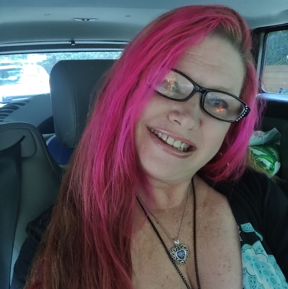 Meet your Posher, Jay - Picture 2 of 2